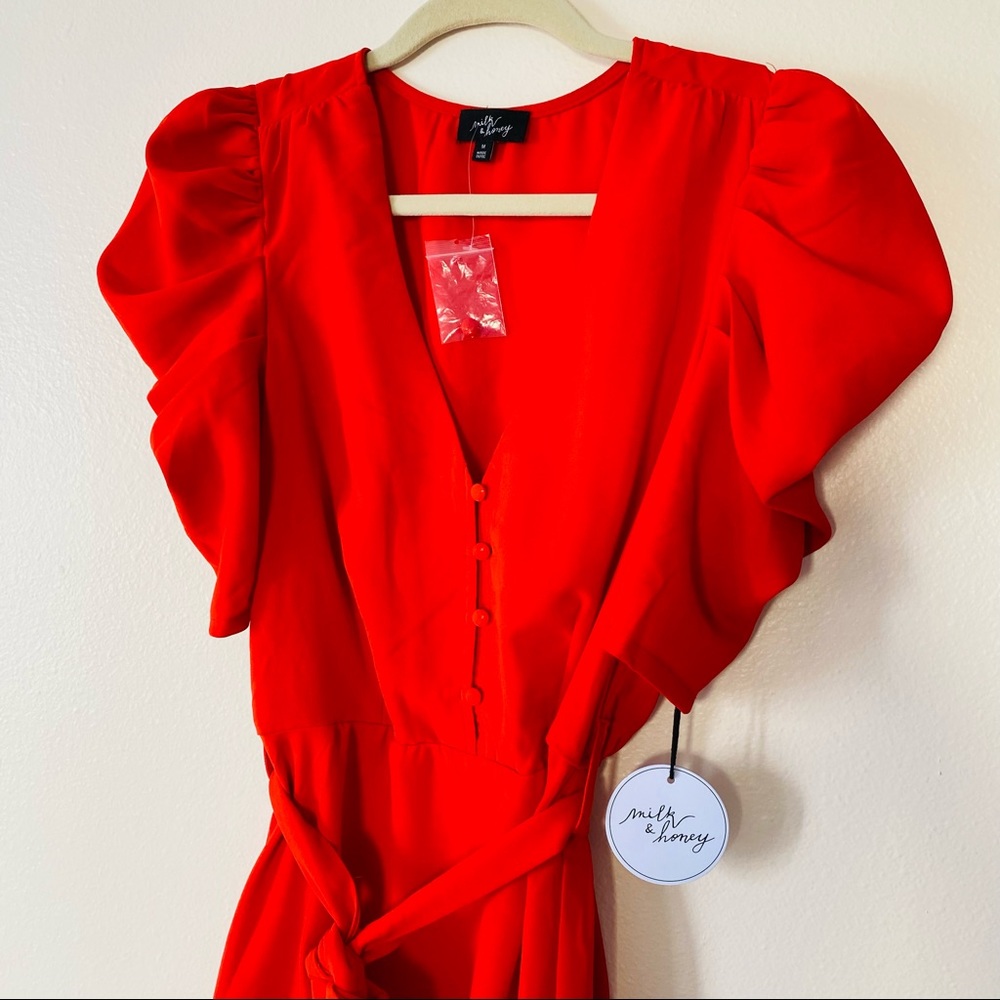 New Milk & Honey red v-neck elastic belted waist puff sleeve mini dress - Picture 8 of 8
